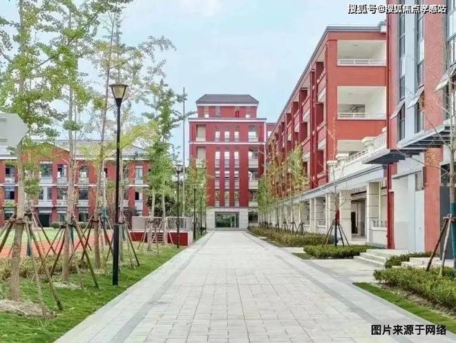 中旅揽阅售楼处发布：低密美宅静享时光pg模拟器电脑版✪楼市重磅@闵行招商(图23)
