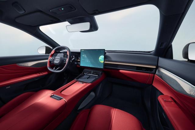 EM-P正式上市限时价1398万元起pg电子免费模拟器游戏全新领克07(图8)